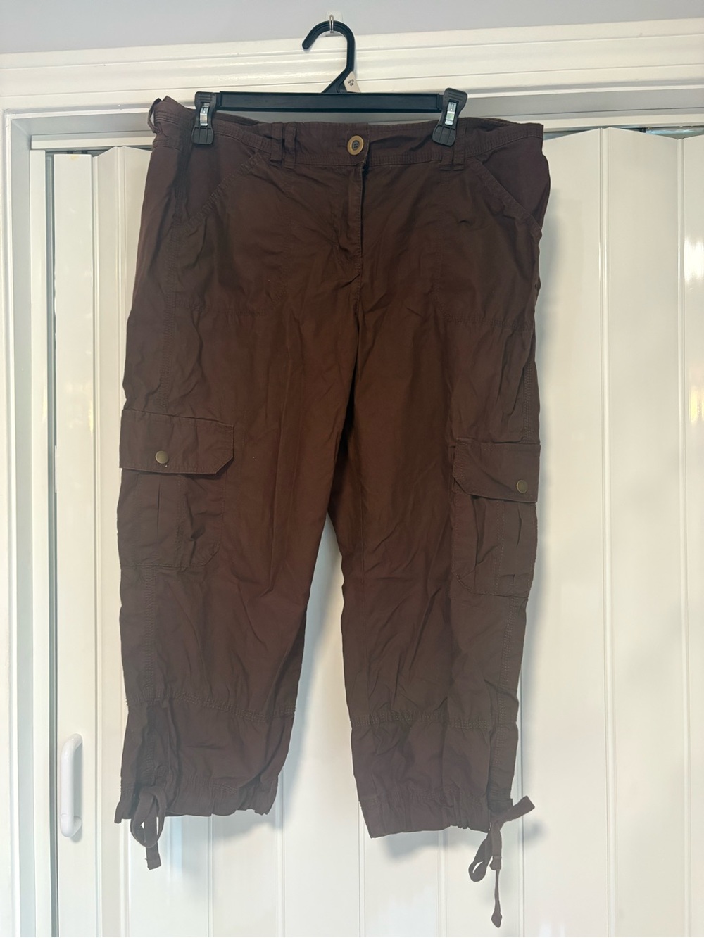 Tommy Hilfiger Brown Women's Cargo Capri Pants w